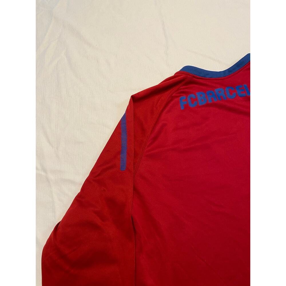 FC Barcelona Goalkeeper Soccer Jersey Mens Medium Large Red Elbow Pads Padded - Picture 12 of 14